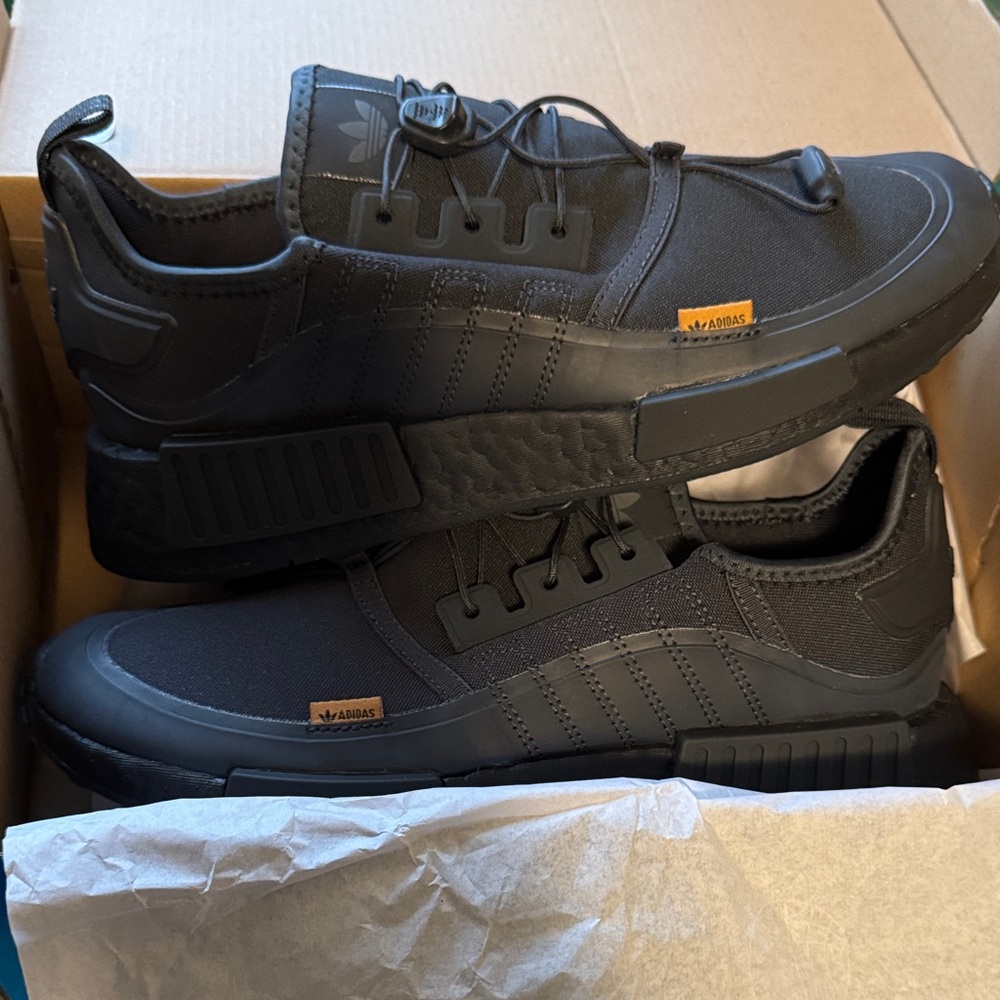ADIDAS - NMD_R1_TR - Picture 2 of 10